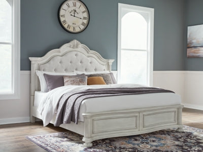 Montelaine King Upholstered Panel Bed